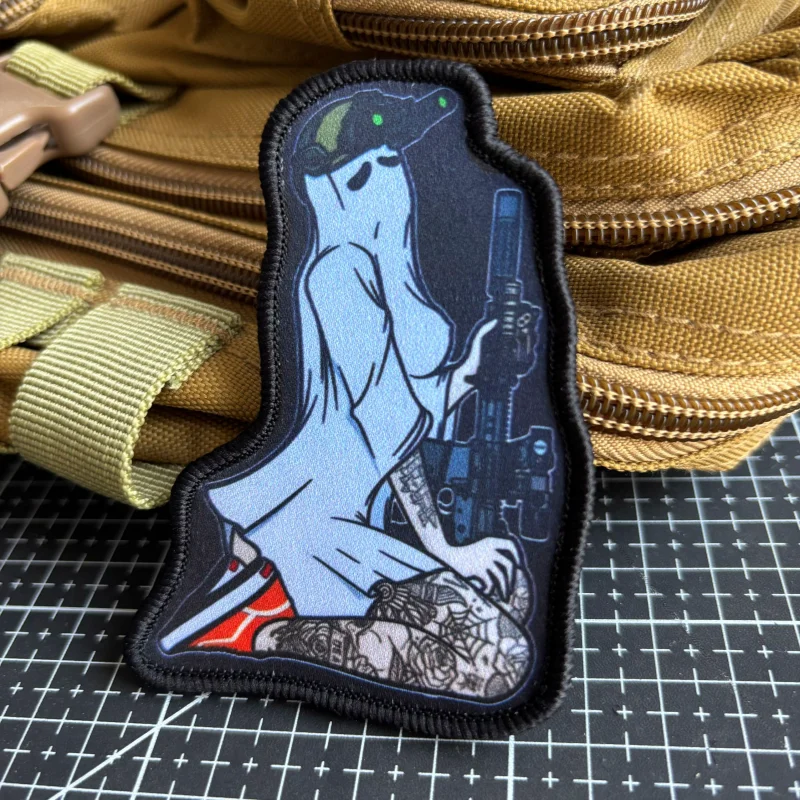 美しい女戦士戦術パッチ腕章士気バッジ印刷ゴーストガールパッチ - Urban Backpack Tactical のレビューと価格