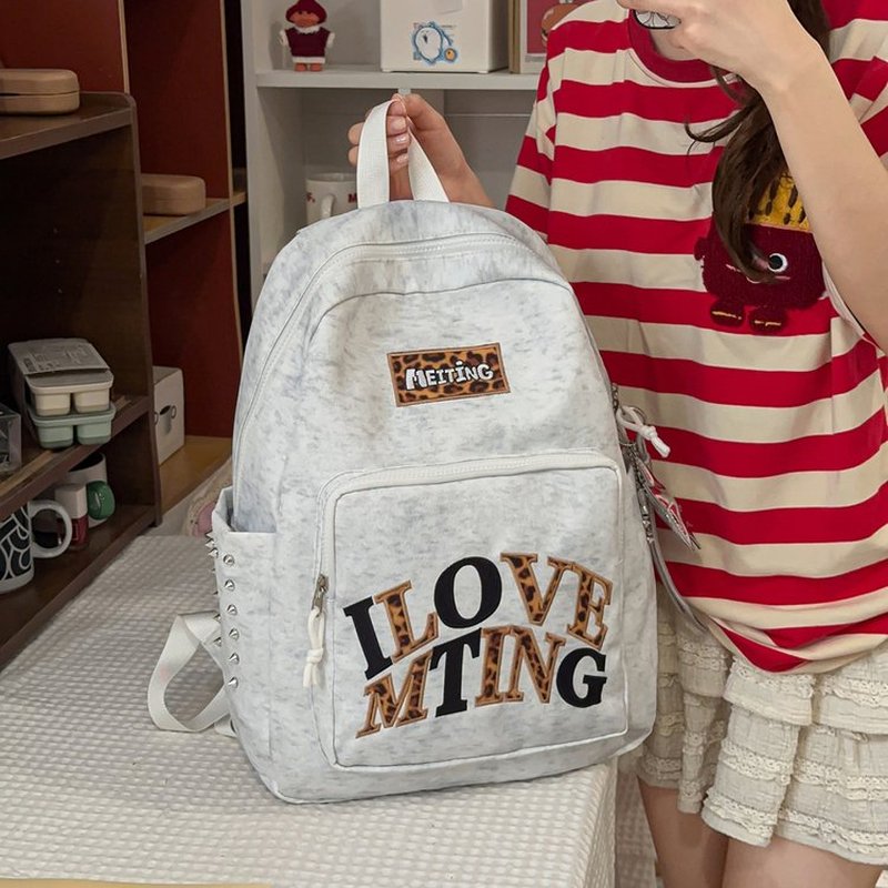 Y2Kグレーバックパック（女性用）、ヒョウ柄レターパッチ付き - School Backpack Teen のレビューと価格